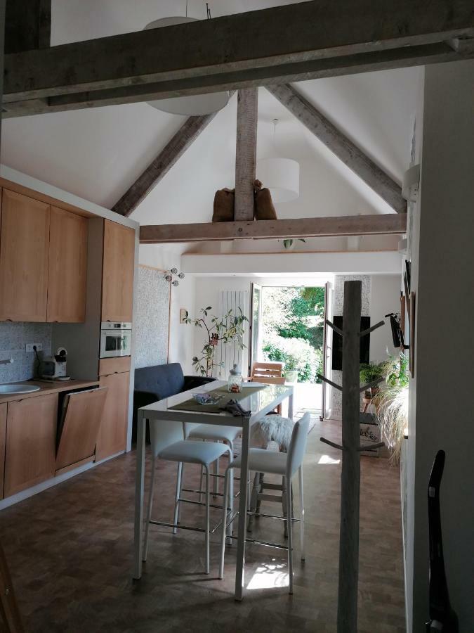 logement en campagne Urville-Nacqueville Extérieur photo